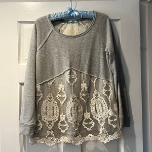 Grey / Lace sweater